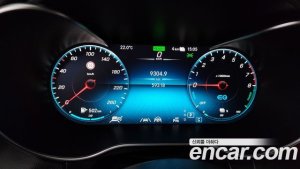 Mercedes-Benz GLC-Class GLC300e 4MATIC 2021 года из Южной Кореи