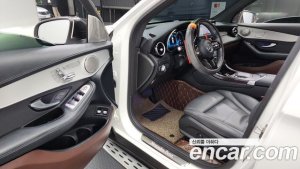 Mercedes-Benz GLC-Class GLC300e 4MATIC 2021 года из Южной Кореи