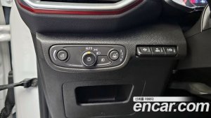 ChevroletGMDaewoo Trailblazer 1.3 Turbo 2WD 2021 года из Южной Кореи