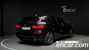 BMW 1-Series 118d Sport 2021 года из Южной Кореи