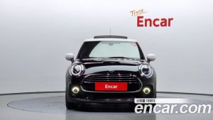 Mini Cooper 5Door HIGH 2021 года из Южной Кореи