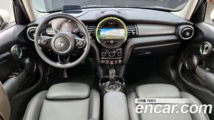 Mini Cooper 5Door HIGH 2021 года из Южной Кореи