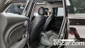 Mini Cooper 5Door HIGH 2021 года из Южной Кореи