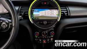 Mini Cooper 5Door HIGH 2021 года из Южной Кореи