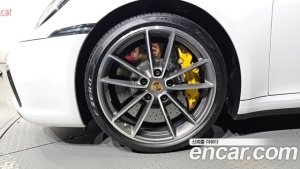 Porsche 911 CARRERA 4 2020 года из Южной Кореи