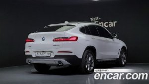 BMW X4 xDrive20d xLine 2020 года из Южной Кореи