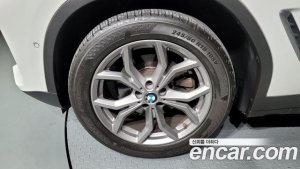 BMW X4 xDrive20d xLine 2020 года из Южной Кореи