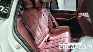 BMW X4 xDrive20d xLine 2020 года из Южной Кореи