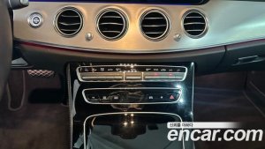 Mercedes-Benz E-Class E250 Avantgarde 2021 года из Южной Кореи