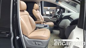 Hyundai Staria 4WD Lounge 9-Seater 2022 года из Южной Кореи