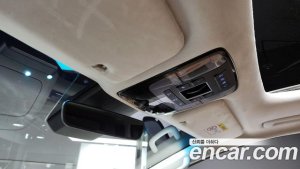 Hyundai Staria 4WD Lounge 9-Seater 2022 года из Южной Кореи
