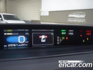 Toyota Prius 1.8 2021 года из Южной Кореи