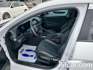 Hyundai AVANTE 1.6 2021 года из Южной Кореи