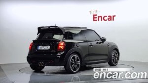 Mini Cooper JCW 2021 года из Южной Кореи