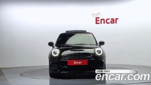 Mini Cooper JCW 2021 года из Южной Кореи