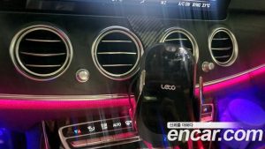 Mercedes-Benz E-Class E220d Avantgarde 2020 года из Южной Кореи