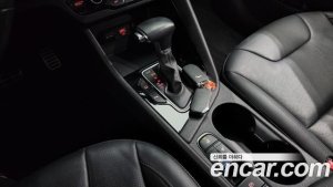 Kia Niro 1.6 HEV 2020 года из Южной Кореи