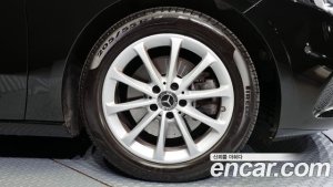 Mercedes-Benz A-Class A220 SEDAN 2020 года из Южной Кореи