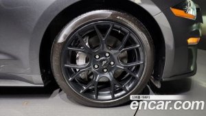 Ford Mustang Coupe 2020 года из Южной Кореи