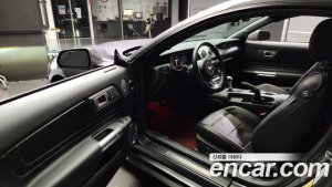 Ford Mustang Coupe 2020 года из Южной Кореи