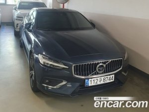 Volvo S60 B5 Inscription 2021 года из Южной Кореи
