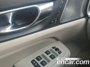 Volvo S60 B5 Inscription 2021 года из Южной Кореи
