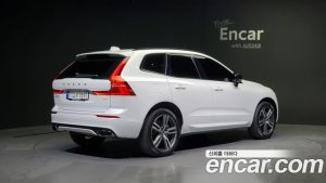 Volvo XC60 T8 R-디자인 2021 года из Южной Кореи