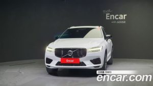 Volvo XC60 T8 R-디자인 2021 года из Южной Кореи