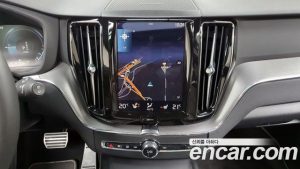 Volvo XC60 T8 R-디자인 2021 года из Южной Кореи