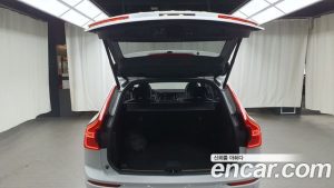 Volvo XC60 T8 R-디자인 2021 года из Южной Кореи