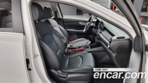 Kia K3 2020 года из Южной Кореи