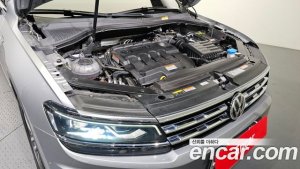 Volkswagen Tiguan 2.0 TDI Prestige 2020 года из Южной Кореи