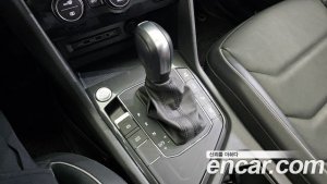 Volkswagen Tiguan 2.0 TDI Prestige 2020 года из Южной Кореи