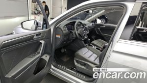 Volkswagen Tiguan 2.0 TDI Prestige 2020 года из Южной Кореи