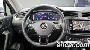 Volkswagen Tiguan 2.0 TDI Prestige 2020 года из Южной Кореи