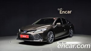 Toyota Camry 2.5 XLE HYBRID 2022 года из Южной Кореи