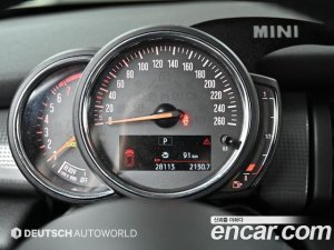 Mini Cooper DEFAULT 2020 года из Южной Кореи
