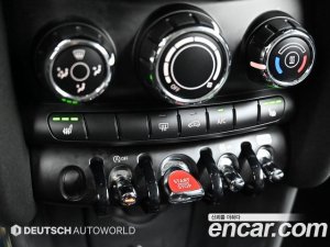 Mini Cooper DEFAULT 2020 года из Южной Кореи