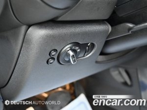 Mini Cooper DEFAULT 2020 года из Южной Кореи