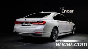 BMW 7-Series 745Le i퍼포먼스 Design Pure Excellence 2021 года из Южной Кореи