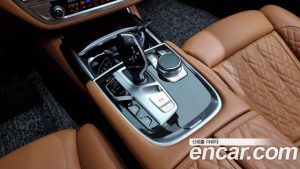 BMW 7-Series 745Le i퍼포먼스 Design Pure Excellence 2021 года из Южной Кореи