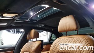 BMW 7-Series 745Le i퍼포먼스 Design Pure Excellence 2021 года из Южной Кореи
