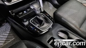 Kia Seltos Бензин 1.6 Turbo 2WD 2022 года из Южной Кореи