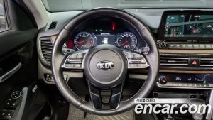Kia Seltos Бензин 1.6 Turbo 2WD 2022 года из Южной Кореи