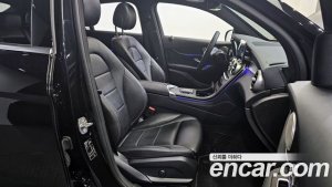 Mercedes-Benz GLC-Class GLC300 4MATIC Coupe 2020 года из Южной Кореи