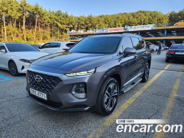 Hyundai Santafe Бензин 2.0T 2WD 2020 года из Кореи