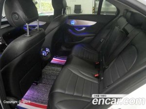 Mercedes-Benz C-Class C220 d 4MATIC 2020 года из Южной Кореи