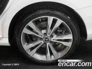 Mercedes-Benz C-Class C220 d 4MATIC 2020 года из Южной Кореи