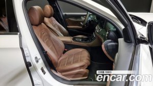 Mercedes-Benz E-Class E53 AMG 4MATIC+ 2021 года из Южной Кореи