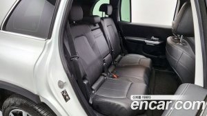 Mercedes-Benz GLB-Class GLB220 2021 года из Южной Кореи